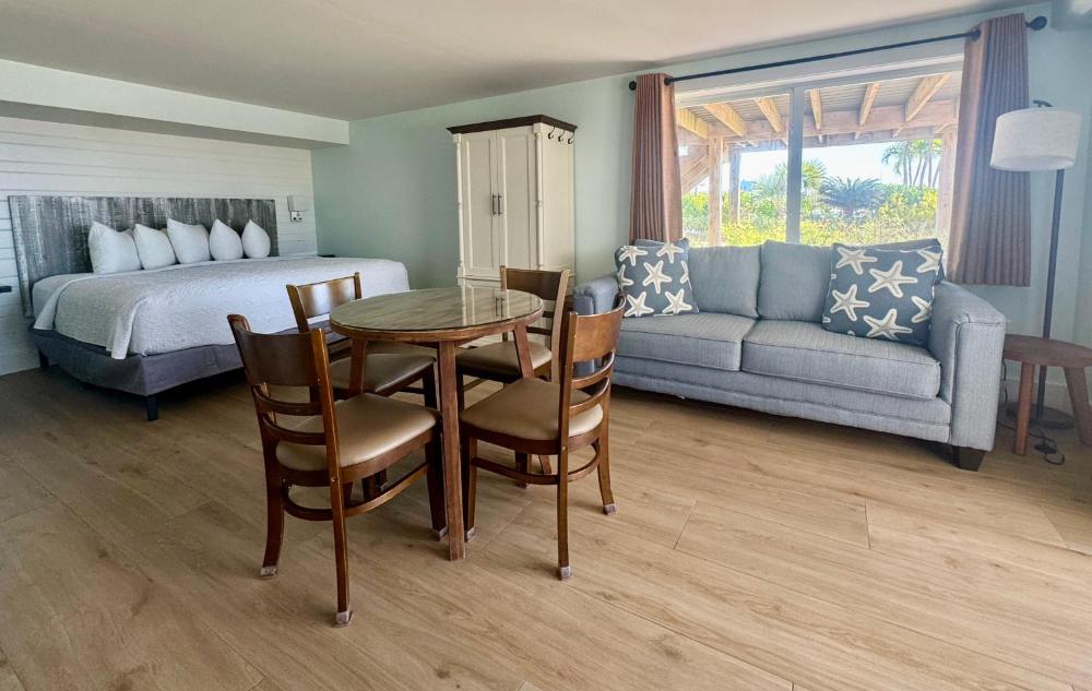 Ragged Edge Resort & Marina